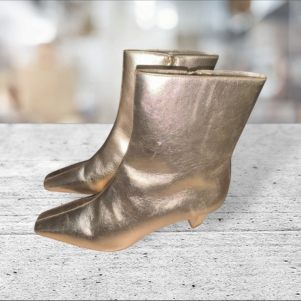 SCHUTZ Metallic Gold Women's Dellia Closed Toe Booties, 8 - Picture 5 of 10